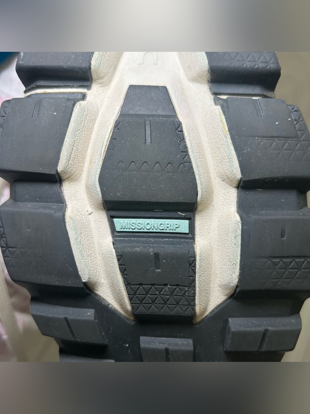 On Cloudwander Waterproof Women's 9 Sand Ivory Hiking Trail Run Shoes 73.98055 - Picture 11 of 16